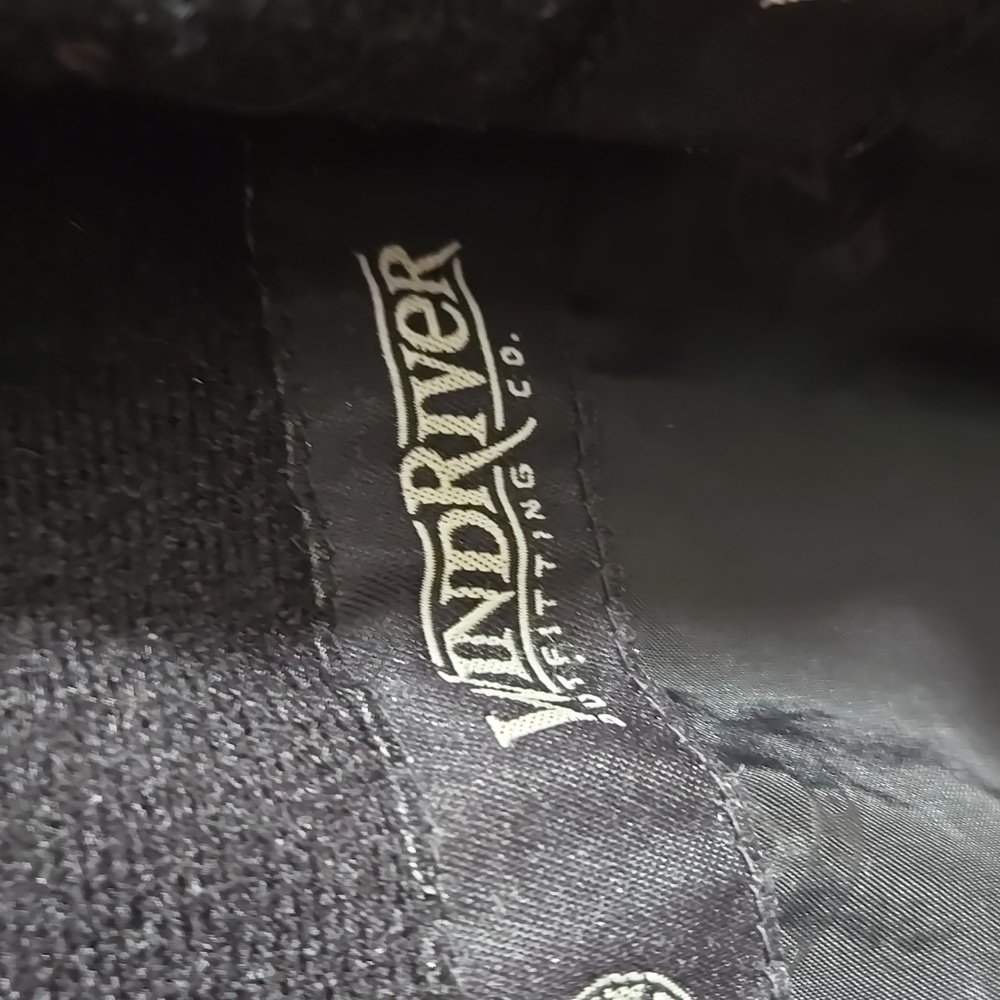 WindRiver Outfitting Co.| Black Fleece Lined Windbreaker Jacket - Picture 10 of 11